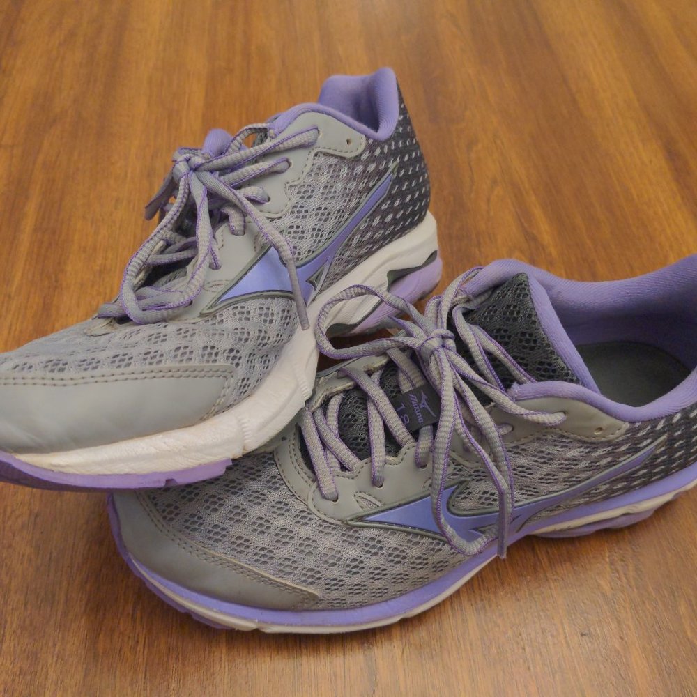 Mizuno Wave Rider